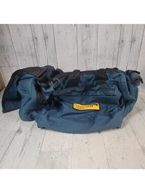 Flight Gear Bag by Sporty's 2 SIDE zip Pockets 2 Pouch Pockets IN Back